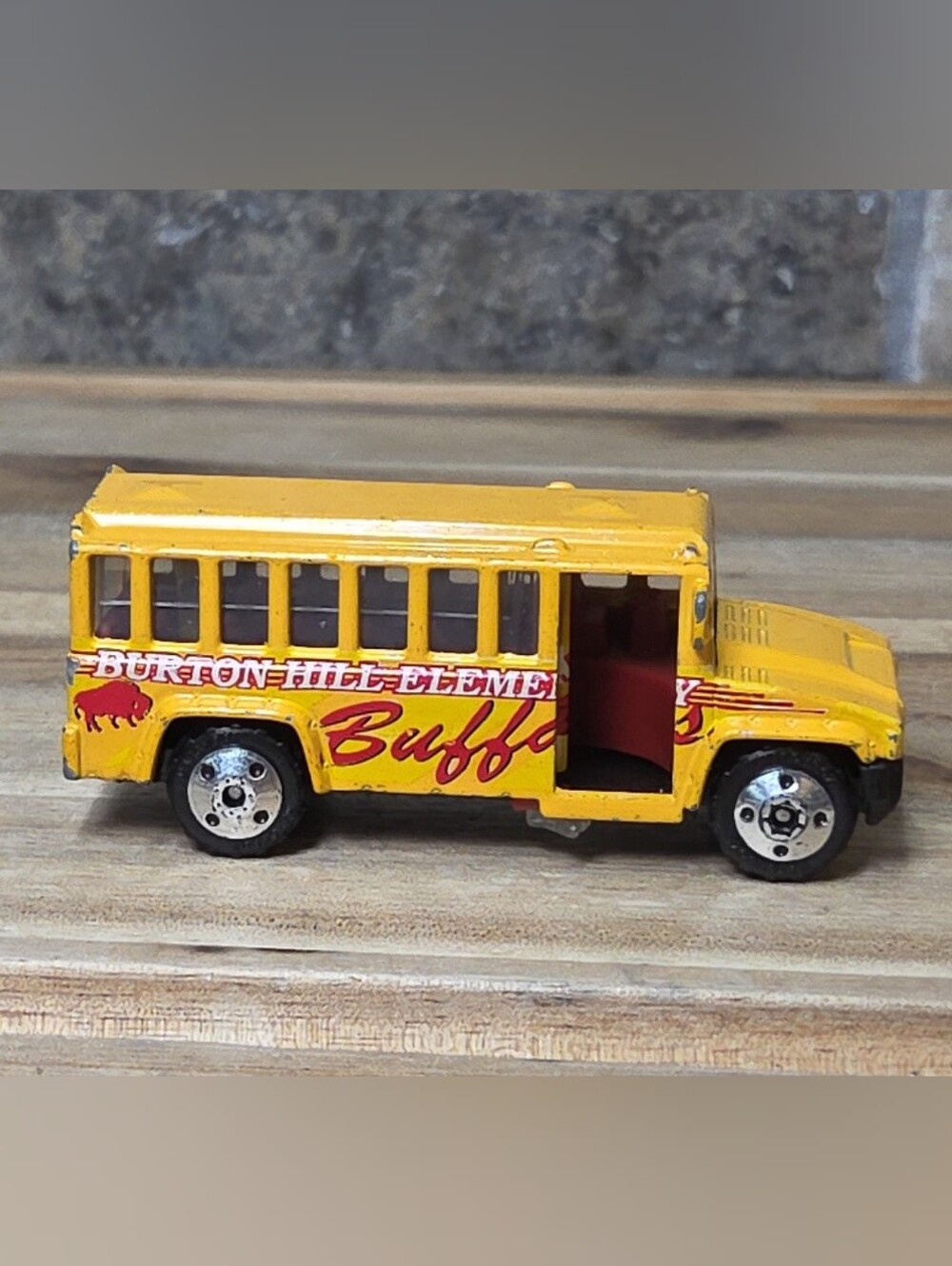 Vtg 2000 Matchbox School Bus Burton Hill Elementary Fort Worth Tx